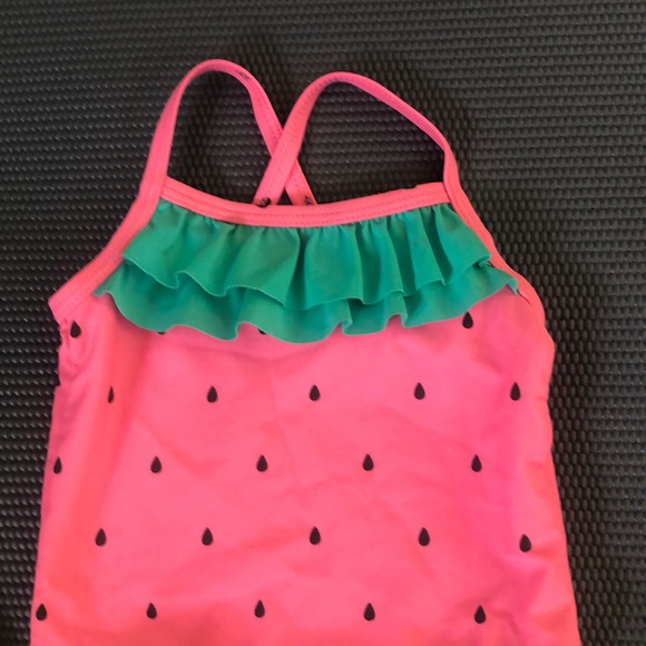 🎀Carter’s 2 pc watermelon bikini🎀 - Picture 3 of 5